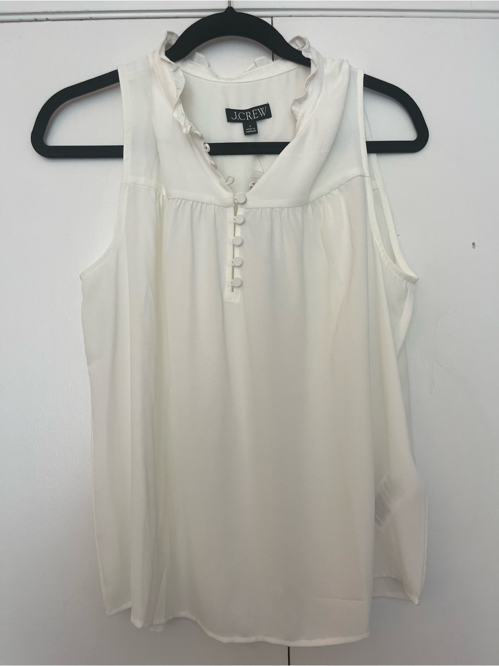 NWT J.Crew Cream Ruffle-Trim Sleeveless Button Front Camisole